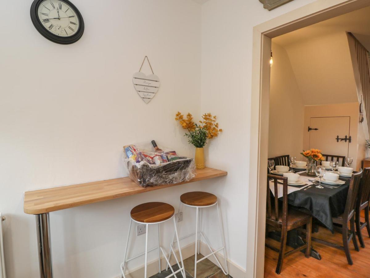 Weavers Cottage Дурсли Экстерьер фото